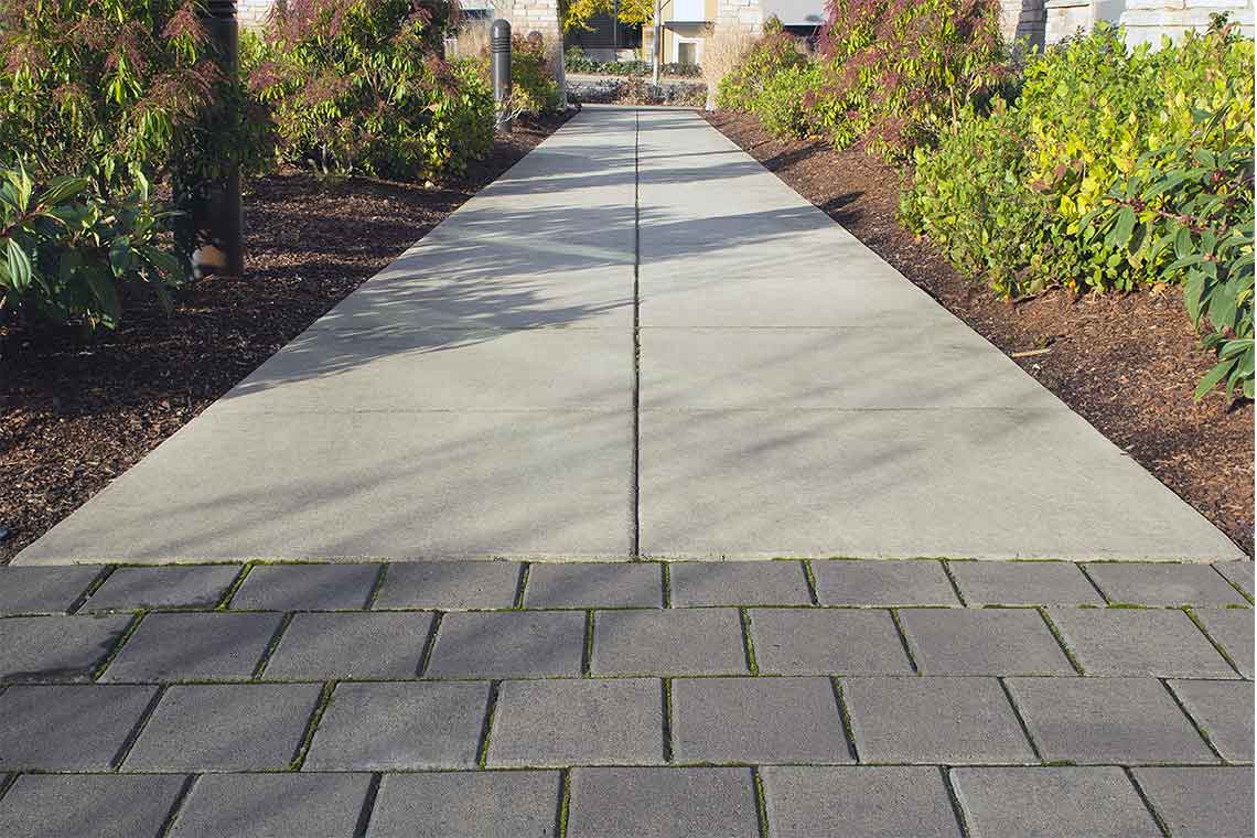 commercial hardscape walkway