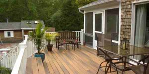 composite deck with white railing